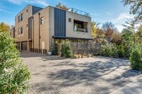 Building Photo - 4414 Abbott Ave