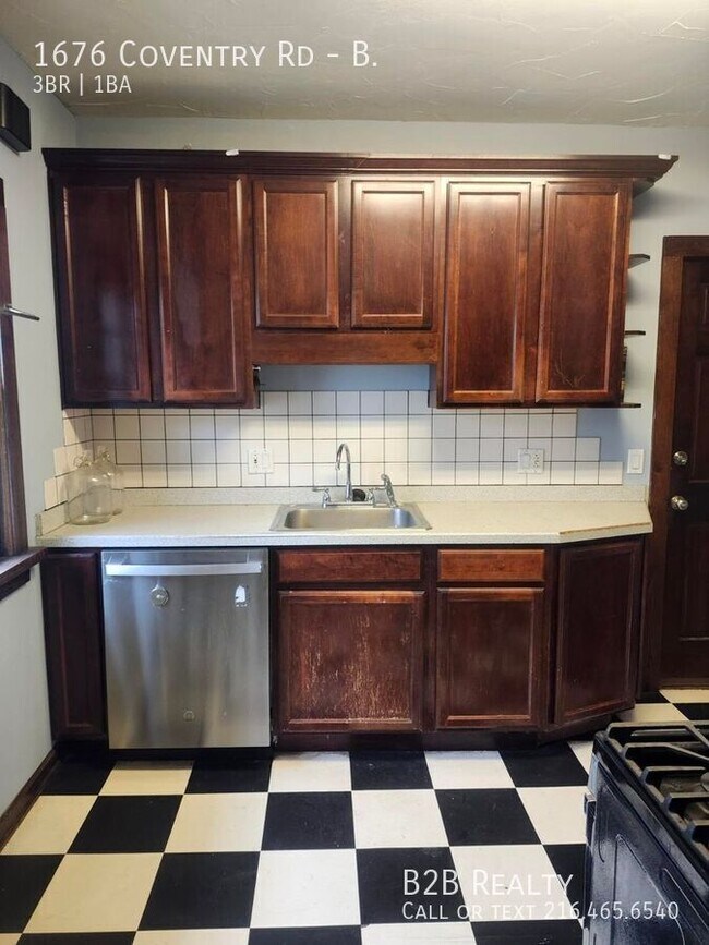 Building Photo - 1676 Coventry Rd