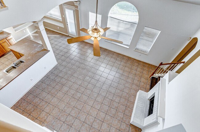 Building Photo - Discover the epitome of suburban living in this exquisite home, nestled on a peaceful cul-de-sac ...