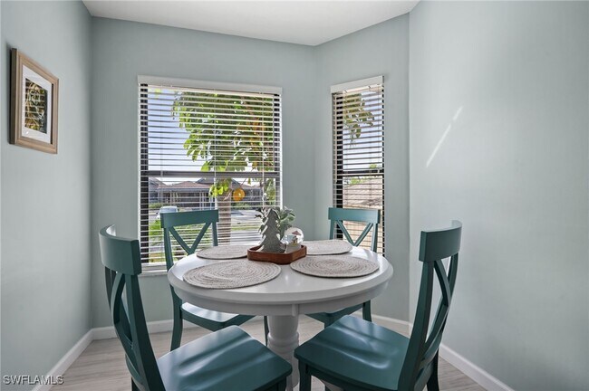 Building Photo - 17611 Marco Island Ln