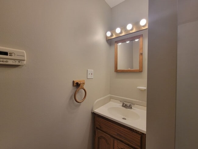 Building Photo - 442 Meigs-VR