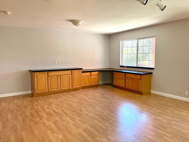 Building Photo - 12248 Buckskin Trail