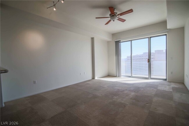 Building Photo - 8255 S Las Vegas Blvd
