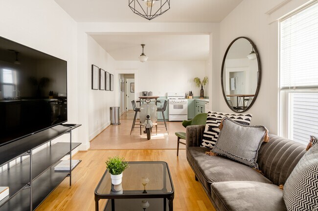 Building Photo - 4065 N Mississippi Ave