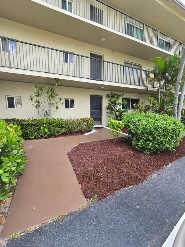 Building Photo - 7960 NW 50th St