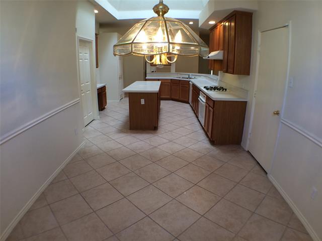 Building Photo - 1512 Endicott Dr