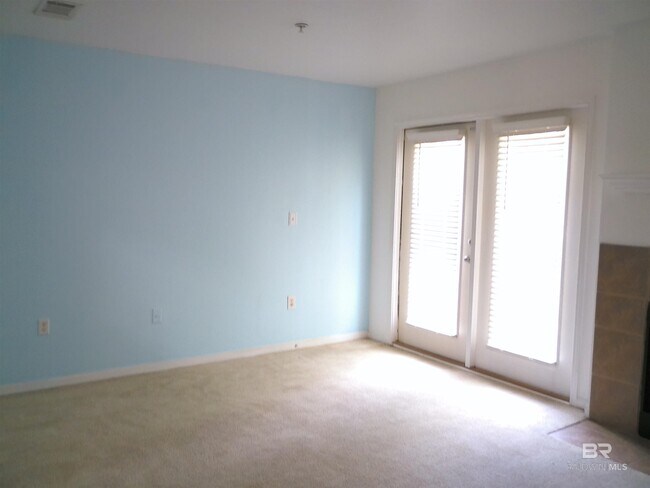 Building Photo - 1517 Regency Rd