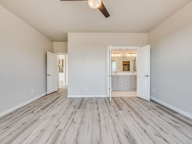 Building Photo - Beautiful New Construction Home in Edmond/...