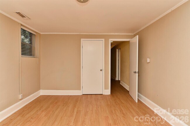 Building Photo - 1215 Sewickley Dr