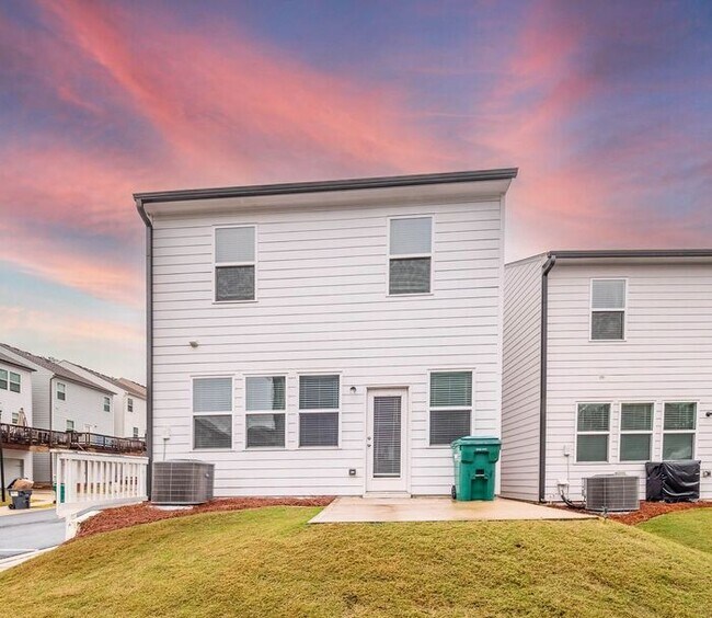 Building Photo - 400 Ruths Blvd