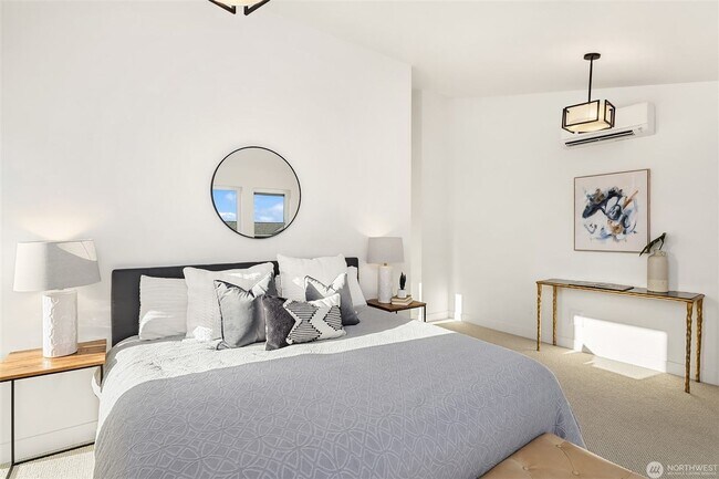 Building Photo - Brand new 4 bedroom, 3 bath, 2769 sqft.  2 car garage, EV ready.