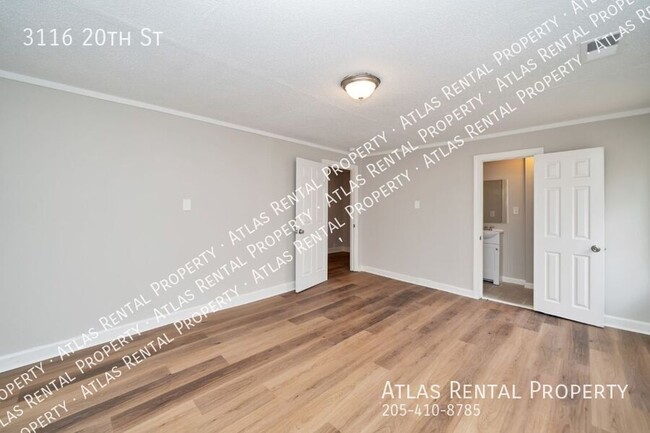 Building Photo - 3116 20th St