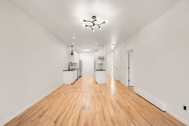 Building Photo - 3BD, 2BA Boulder Condo Walking Distance to Pearl Street