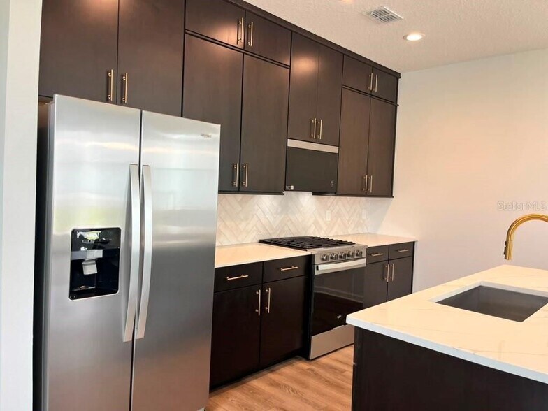Building Photo - 1614 Ridgeback Ln