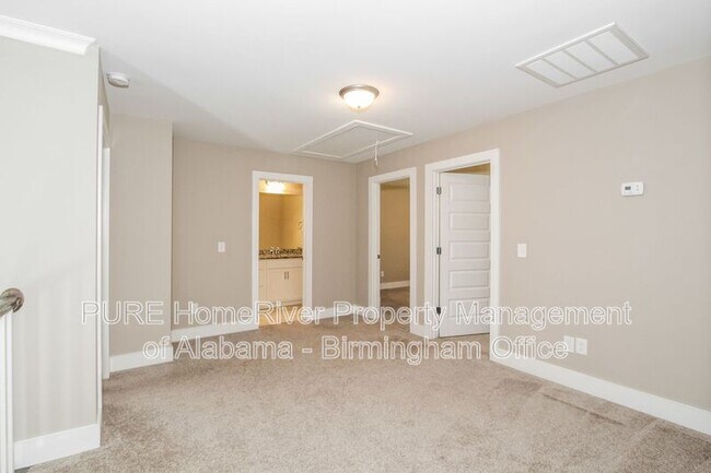 Building Photo - 5561 Park Side Rd