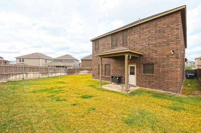 Building Photo - 303 Rockpile Creek Ln