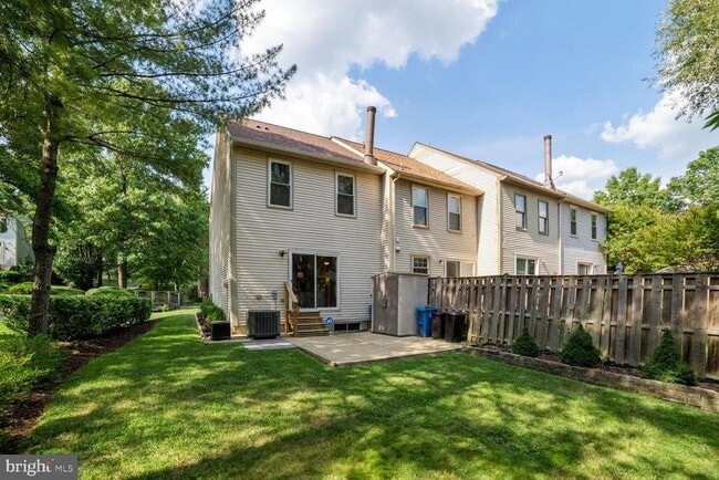 Building Photo - 14224 Angelton Terrace