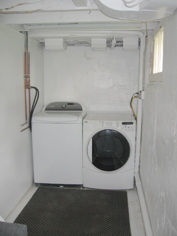 Building Photo - 3746 Fairview Ave