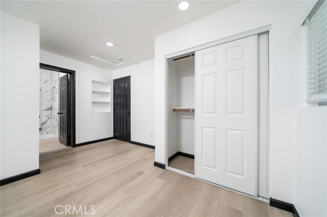 Building Photo - 14255 Long View Dr