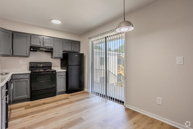 Interior Photo - Commons At Waters Edge