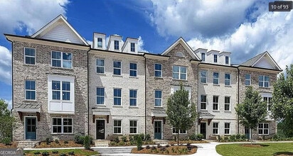 Building Photo - 4400 Sims Pk Overlook