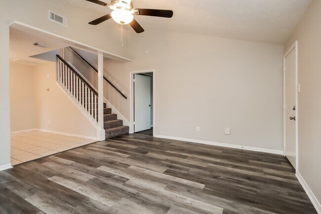 Building Photo - 7819 Terra Cotta Dr