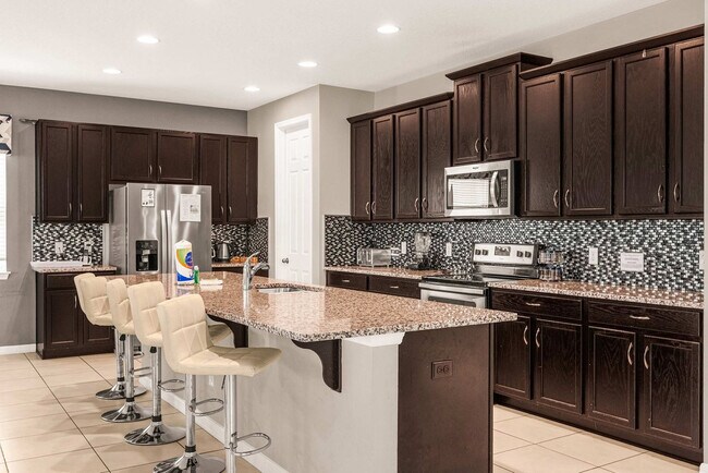 Building Photo - 9015 Sunshine Ridge Loop