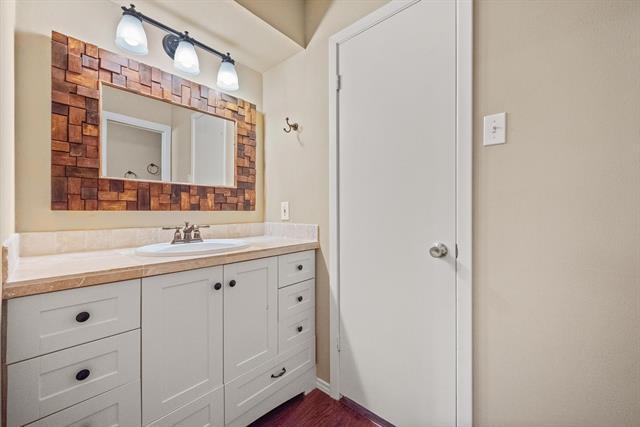 Building Photo - 1417 Earlshire Pl