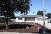 Building Photo - 3035 Kathleen St