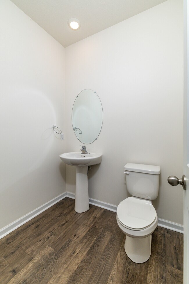 Building Photo - 4714 Willow Bluff Cir