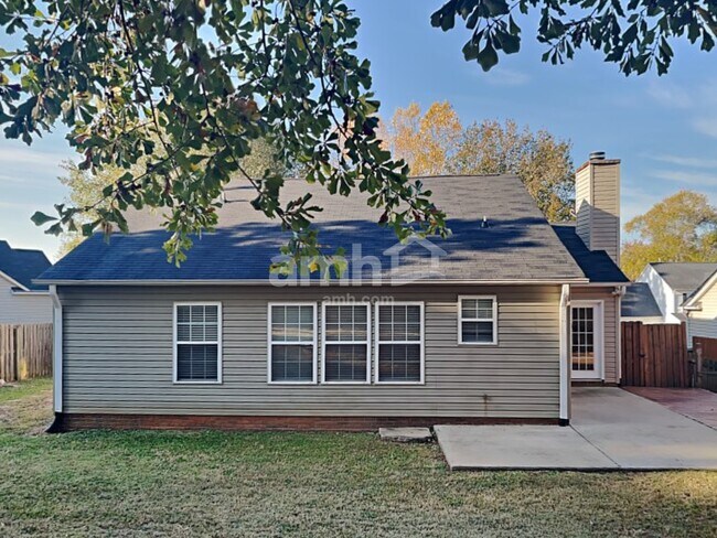 Building Photo - 219 Ashridge Way