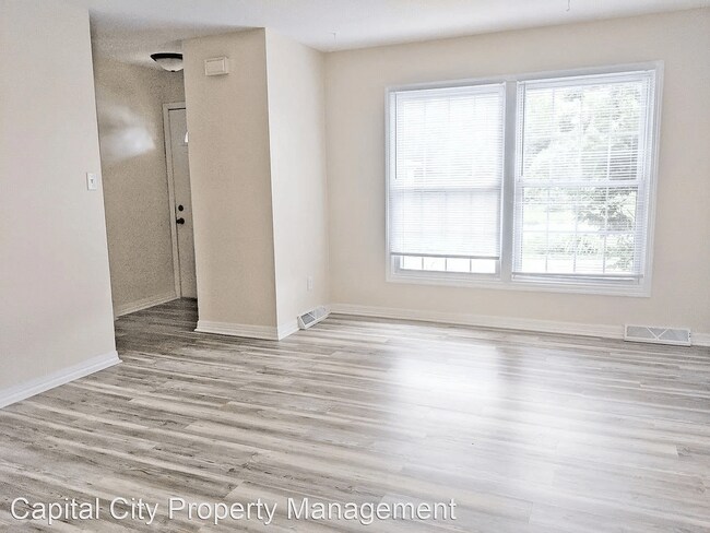 Building Photo - 4801/4803 SW 14th Street