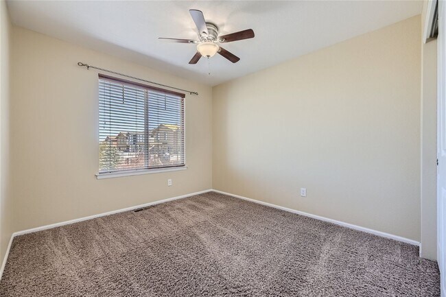 Building Photo - 4 Bedroom Single Family Home For Rent in Highlands Ranch