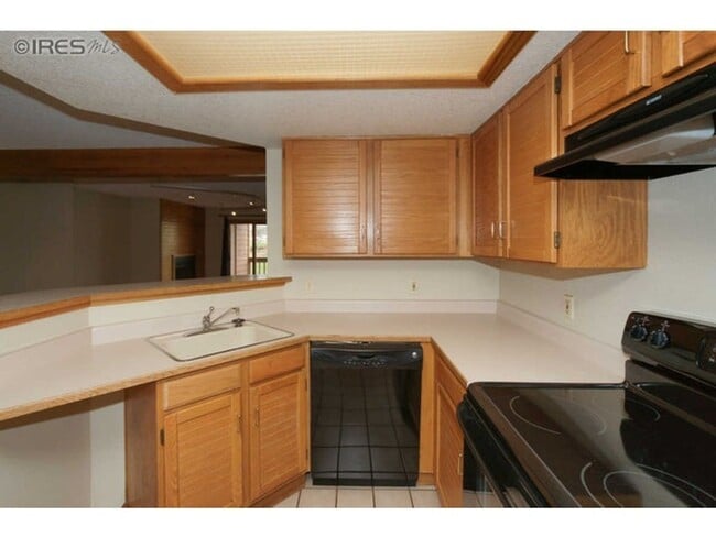 Primary Photo - Charming 2BR Condo in Boulder