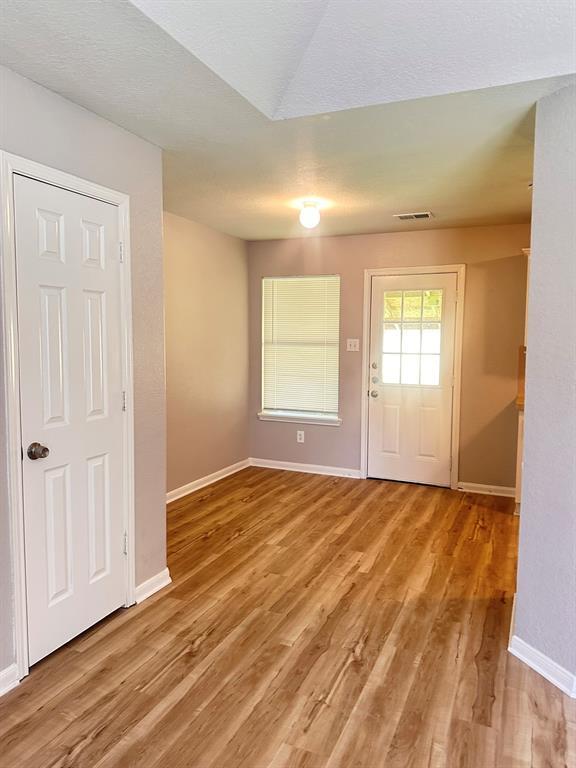 Building Photo - 16409 Danika Oak