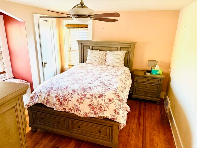 Building Photo - 4018 Webster St