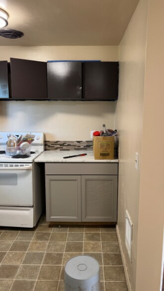 Building Photo - 1213 W Gary St