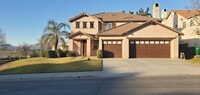 Building Photo - Beautiful, 4BD/3BA Rancho Belago Home