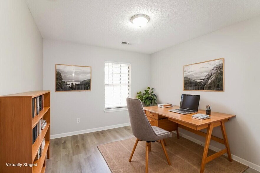 Building Photo - 7856 Deer Cove