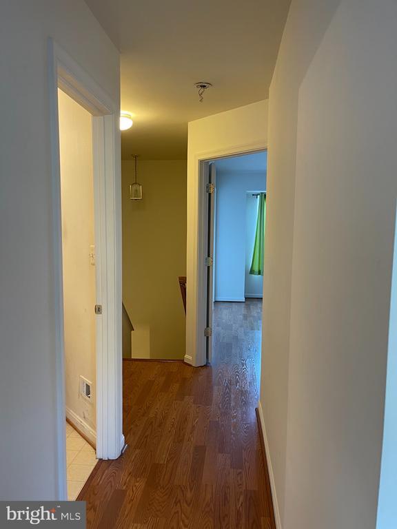Building Photo - 4080 Fountainside Ln