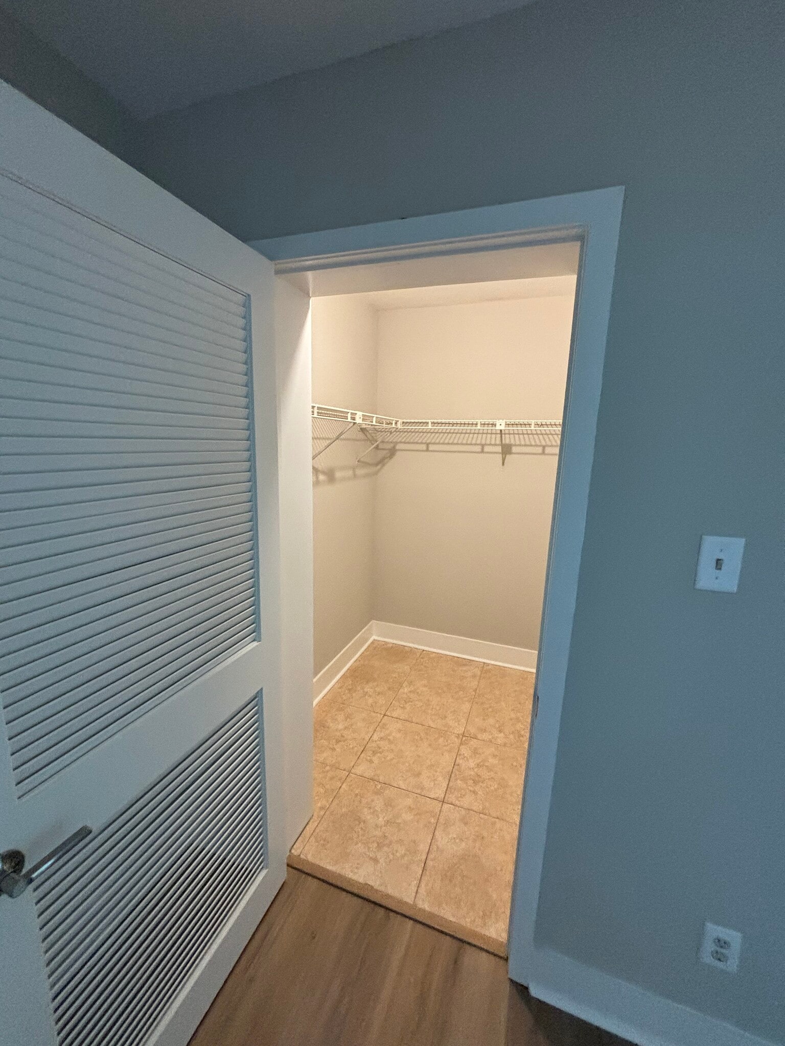 Building Photo - 4956 Harbor Villa Ln