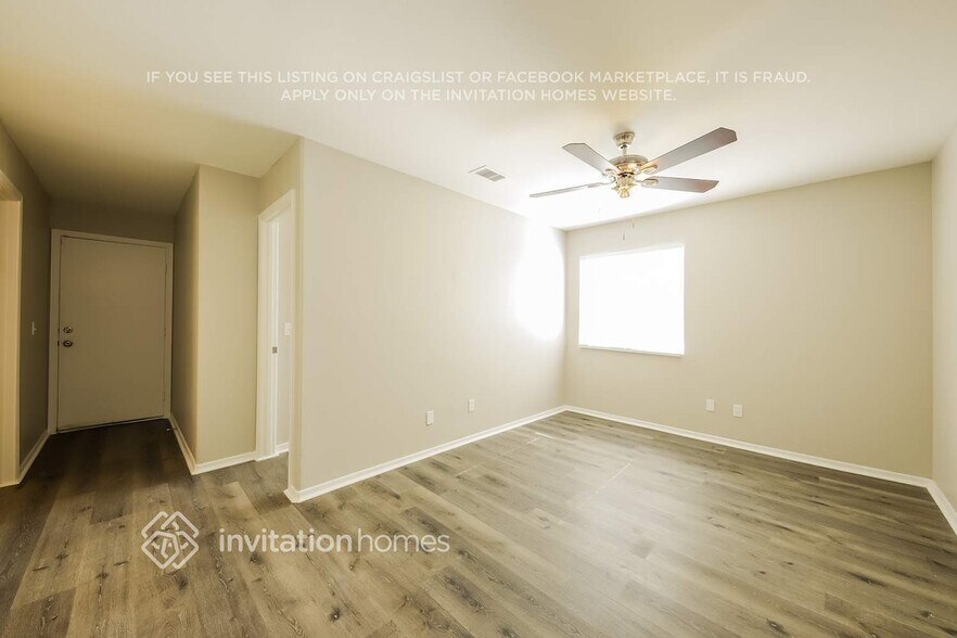 Building Photo - 2834 W Muriel Dr