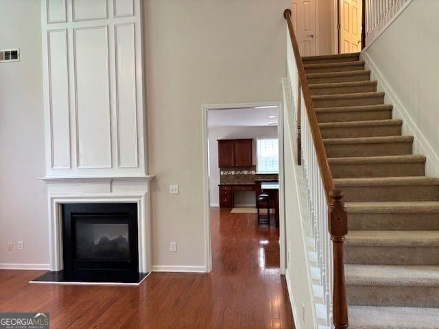 Building Photo - 5669 Avonley Creek Dr NE