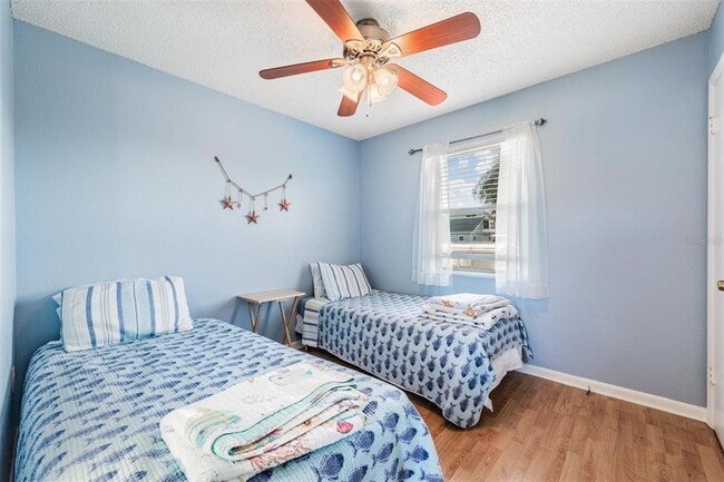 Building Photo - 208 S Canal St