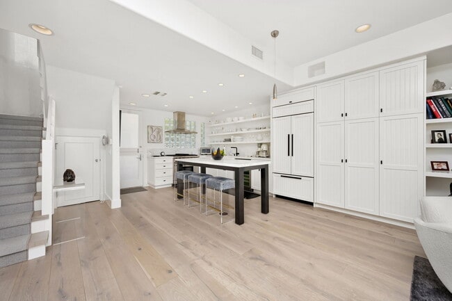 Building Photo - 27400 CA-1