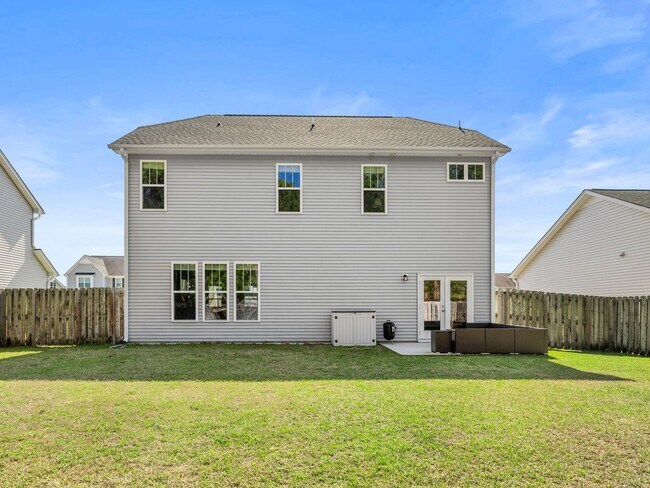 Building Photo - Neighborhoods of Holly Ridge