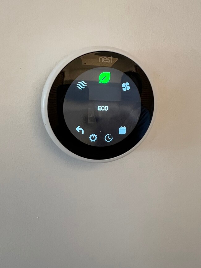 Building Photo - 1454 N Clybourn Ave