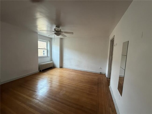 Building Photo - 5839 Darlington Rd