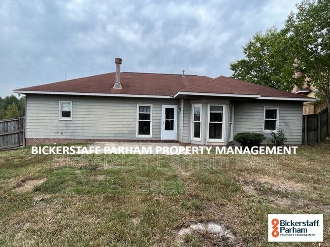 Building Photo - 6226 Bayberry Dr