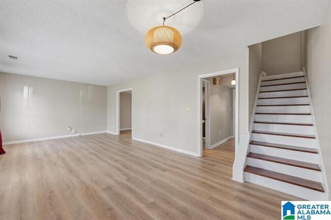 Building Photo - 753 Cahaba Manor Trail